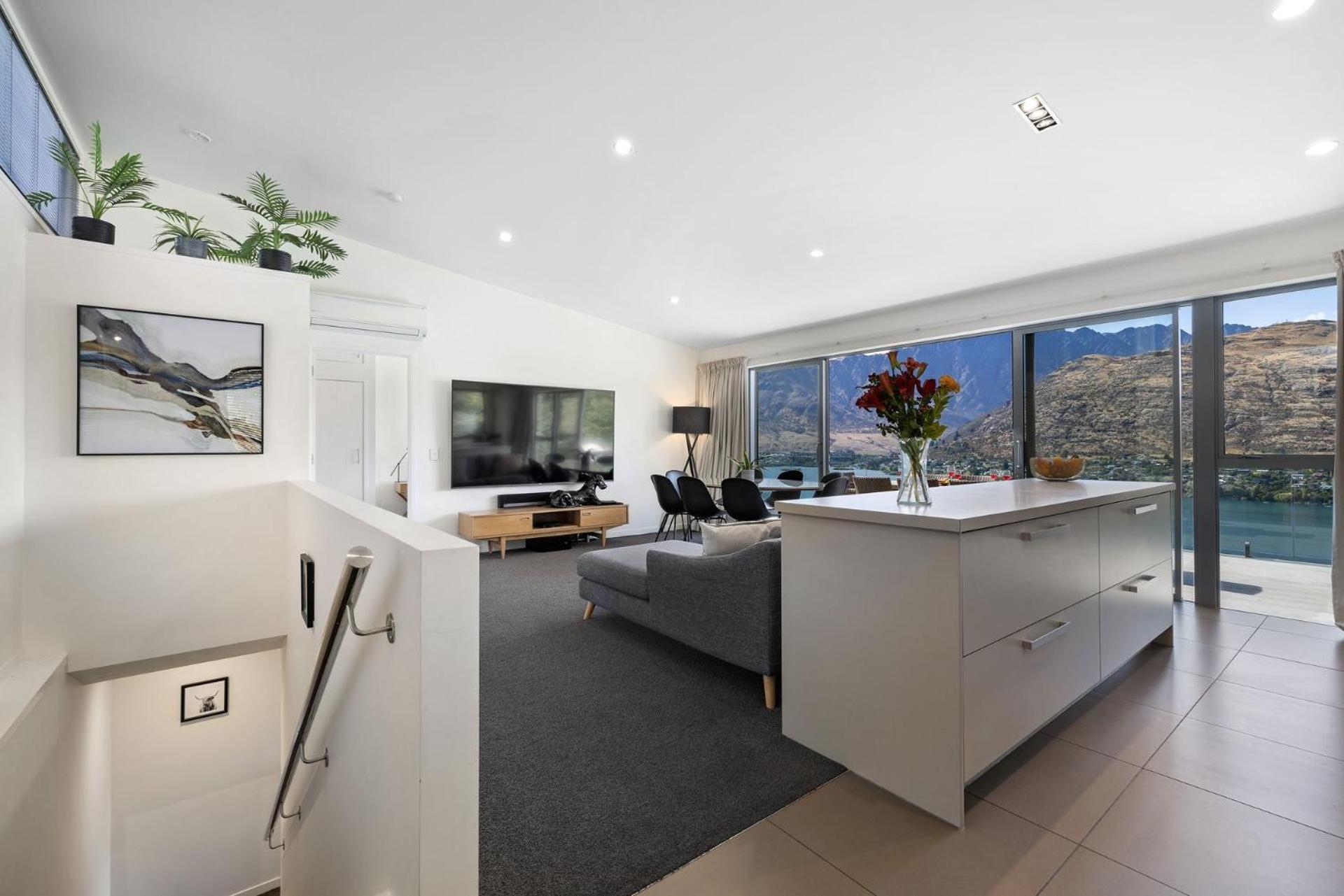 Remarkable Views On Goldrush Queenstown Exterior photo